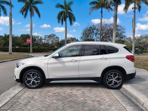 X1 sDrive28i Sport Utility 4D d'occasion 2018 - Product Image 4