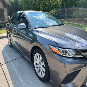 Toyota Camry usado limpio fresco automático bastante usado sin historial de accidentes precio barato - Product Image 1