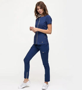 Ensemble d'uniformes médicaux pour femmes, fabricant OEM ODM, tissu durable, haut et pantalon, approvisionnement en gros pour l'exportation - Product Image 3