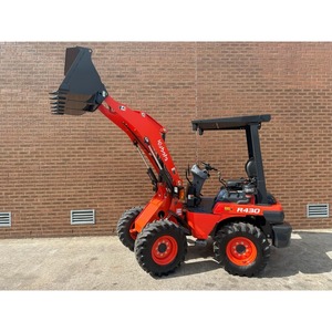 Mini-chargeuse sur pneus Kubota Diesel avec godet, 4 roues motrices - Product Image 5