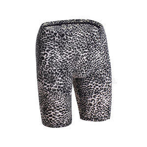 Shorts de compression de qualité supérieure pour hommes avec ceinture élastique confortable, séchage rapide, vêtements de sport - Product Image 2