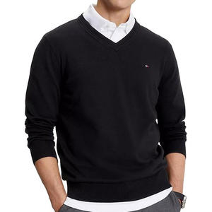Pull-over col en V personnalisé OEM/ODM pour hommes 100% coton pulls pour hommes anti-rides anti-rétrécissement respirant Collection Hiver 2025 - Product Image 1