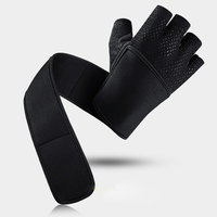 Gants d'entraînement personnalisés à demi-doigts avec support de poignet, équipement de fitness pour exercices intensifs, musculation, entraînement en salle de sport, vente en gros
