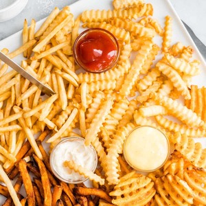 Vendita diretta all'ingrosso di patate fritte surgelate <span class=keywords><strong>IQF</strong></span> di alta qualità alla rinfusa prezzo migliore per la fornitura