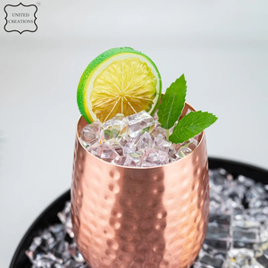 Gobelet en verre de cuivre pur martelé d'une seule pièce de conception moderne pour servir des boissons comme l'eau jus vin pour des barres - Product Image 4