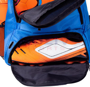 Sacs à dos de football personnalisés de luxe de haute qualité avec porte-ballon pour garçons et filles, design souple, en polyester, taille personnalisable - Product Image 3