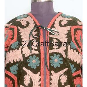Chaqueta y Bata de Mujer Elegante, Hecha a Mano, con Bordado Suzani de Terciopelo, Diseño Floral, para Verano y Otoño, Transpirable, con Forro 100% Algodón - Product Image 3