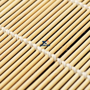 Chargeur de plaque de jacinthe d'eau et de rotin naturel respectueux de l'environnement de haute qualité léger et réutilisable pour une utilisation au restaurant - Product Image 5