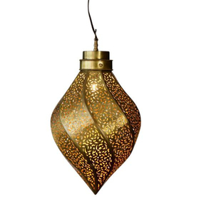 Lanterne marocaine suspendue en métal et fer, finition dorée, style vintage, lampe de plafond arabe pour la décoration de la maison - Product Image 6