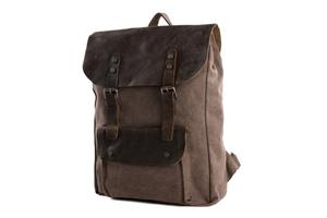 กระเป๋าเป้สะพายหลังหนังแท้พรีเมียม ดีไซน์พับได้ มีช่องใส่ของหลายช่อง เหมาะสำหรับการเดินทางกลางแจ้ง ไปโรงเรียน ทำงาน เดินป่า ทนทาน ใช้ได้ทั้งผู้ชายและผู้หญิง - Product Image 2