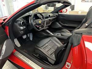 Increíble Ferrari Portofino Convertible RWD 2020 en perfectas condiciones con poco kilometraje en stock, ofrecida a una oferta fantástica - Product Image 3