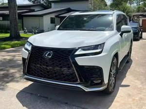 Occasion en excellent état au prix de gros - 2022 L.X 600 AWD F SPORT Handling 4 portes SUV, faible kilométrage, aucun problème mécanique, prêt à rouler - Product Image 4