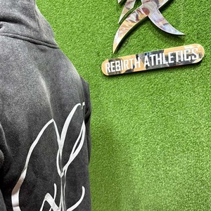 Sweats à capuche surdimensionnés personnalisés en denim délavé 2026, broderie vintage unisexe, coupe brute, logo imprimé délavé, sweats à capuche pour hommes en gros - Product Image 5
