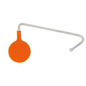 Cintres métalliques personnalisés Lita, gadgets sur mesure pour organiser votre espace - Product Image 1
