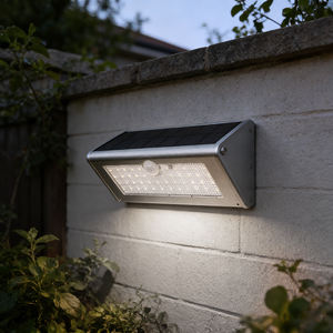 <span class=keywords><strong>Lampe</strong></span> murale <span class=keywords><strong>solaire</strong></span> à capteur de mouvement micro-ondes en aluminium 46 LED 1000 lm 4500 mAh IP65 pour extérieur - Product Image 5