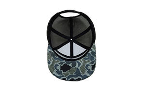 Casquette de camionneur en maille Camou à 7 panneaux avec logo personnalisé, Vêtements de rue de haute qualité pour l'extérieur, Fabriqué en usine au Vietnam - Product Image 3