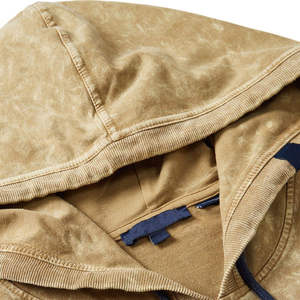 เสื้อฮู้ดดี้ผู้ชายทรงบ็อกซี่ แขนเสื้อแบบดรอปโชลเดอร์ ผ้าเฟรนช์เทอร์รี่ ตัดเย็บแบบครอป ซิปหน้า ประดับหมุดและคริสตัล น้ำหนักมาก สไตล์สตรีทแวร์ รับผลิตตามแบบ OEM - Product Image 4