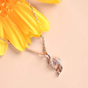 Chaîne avec pendentif croix chrétienne plaqué rhodium pour offrir en cadeau - Product Image 2