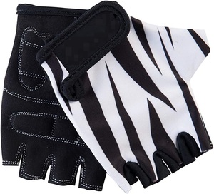 Guantes de fitness transpirables unisex de alta calidad, guantes de gimnasio de cuero con logotipo personalizado, guantes ligeros de microfibra para levantamiento de pesas - Product Image 2