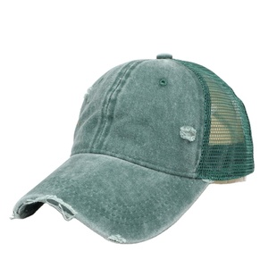 2026 vente en gros personnalisé broderie Logo en détresse lavé maille camionneur chapeaux usé Vintage 6 panneau blanc papa chapeaux - Product Image 5