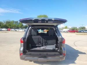 Voiture d'occasion de qualité abordable 2022 Le-x-us LX L-X 570 conduite à gauche - Product Image 6