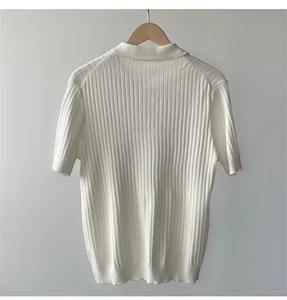 Camiseta de Hombre Lisa, Moderna, Casual, de Manga Corta, Transpirable, de Punto, Ajustada, Cómoda y Elegante para el Verano y el Uso Diario - Product Image 4