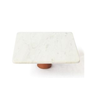Le support de gâteau en marbre blanc fait à la main moderne et élégant est le cadeau de réchauffement de maison parfait et le dessus de table de cuisine disponible en vrac - Product Image 5