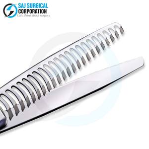 Tijeras de adelgazamiento de peluquero clásicas fiables de 28 dientes, cuchillas de acero inoxidable, herramienta Simple para estilistas de belleza, cuidado Personal - Product Image 4