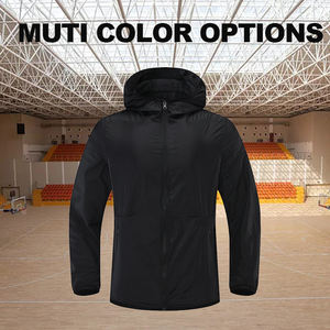 Beau style Ensembles personnalisés pour hommes Vêtements de rue légers Survêtement en nylon Ensemble de shorts coupe-vent pour hommes - Product Image 3