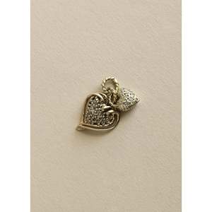 Colgante de Corazón Vintage de Oro de 10K con Incrustaciones de Micro Pavé para Regalo - Product Image 4