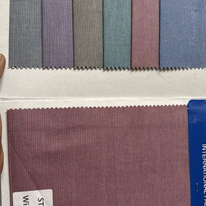 Vente en gros de tissu satiné fraise de haute qualité pour la confection de chemises et de vêtements de nuit en extérieur - Product Image 2