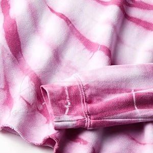 เสื้อครอปมีฮู้ดพิมพ์ลายสำหรับผู้หญิงเสื้อครอปแบบลำลองเนื้อนุ่มมีปกยาวสั้นสำหรับฤดูหนาวผ้าฝ้ายออกแบบโลโก้ได้ตามต้องการ - Product Image 4