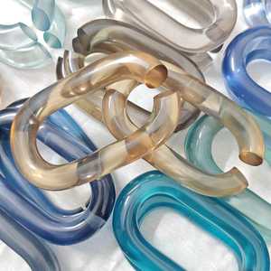 Chaîne murale décorative en résine acrylique moderne et élégante, à maillons, pour la maison, le salon, toutes les couleurs disponibles - Product Image 2