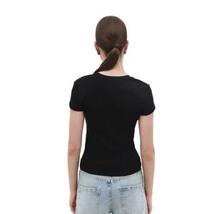 T-shirt pour femme - Haut en coton doux - Product Image 1