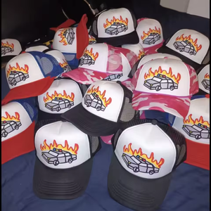 Gorras de Malla Personalizadas con Bordado de Logotipo, Gorras de 5 Paneles de Alta Calidad, Gorras de Poliéster Lisas con Cierre a Presión, Gorra Trucker - Product Image 4