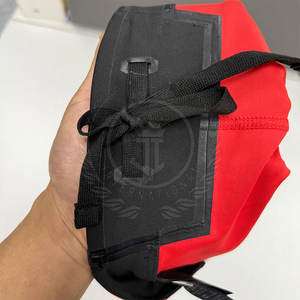 Pantalones Cortos de MMA para Hombre, de Poliéster y Elastano, Ajuste Holgado, Logotipo Frontal, Colores Personalizados, Alta Calidad, Ligeros y Transpirables - Product Image 6