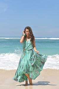 2024 verano turquesa Tie Dye Maxi vestido para mujer playa estilo bohemio sin mangas escote en V trajes naturales para vacaciones - Product Image 3