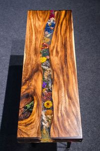 ARTISANAT ARTISTIQUE TABLE RONDE EN RÉSINE ÉPOXY POUR SALLE À MANGER Meubles Table de rivière en bois et résine pour bureau à domicile - Product Image 4