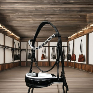 Bridon de dressage INFINITY PATENT avec rembourrage blanc, taille COB, en solde - Product Image 5