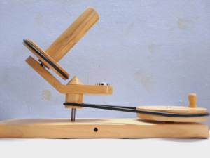 Wholesale Handicrafts Wooden Umbrella Look <b>Yarn</b> <b>Swifts</b> Wood Umbrella <b>Yarn</b> <b>Swift</b> Winder for Knitting Tool - Product Image 3