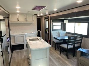 Jayco Jay F-l-i-g-h-t 34RSBS d'occasion 2022 - Product Image 6