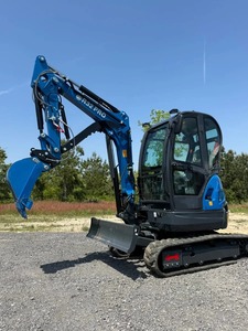 สำหรับรถขุด R32 Pro 3 ตัน พร้อมปั๊มฮิตาชิ วาล์วคาวาซากิ ระบบควบคุม PLC เครื่องยนต์และมอเตอร์ทรงพลัง - Product Image 2