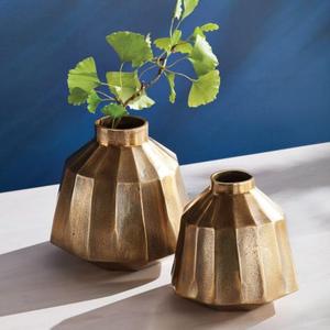 Elegantes jarrones de metal con artesanía superior para la decoración del hogar con acabado pulido dorado, forma y tamaño personalizados al mejor precio - Product Image 6