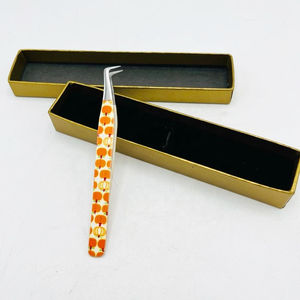 Pince à épiler d'extension de cils en acier inoxydable à poignée diamantée blanche de qualité supérieure faite à la main forte douceur solide - Product Image 4