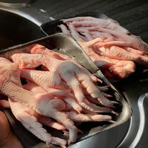 Acheter des pieds de poulet surgelés avec livraison rapide Qualité supérieure disponible en gros Parfait pour les usines alimentaires et les restaurants - Product Image 6