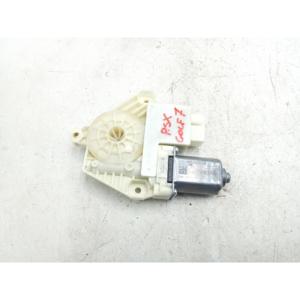 Moteur électrique de lève-vitre arrière gauche pour VOLKSWAGEN Golf 7 Berline (12>) 5Q4.959.811.A - Product Image 1