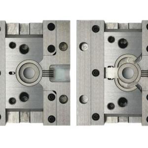 Moule de moulage basse pression personnalisé pour le scellement de circuits imprimés (PCB) – Fabricant d'outillage d'injection pour l'électronique étanche - Product Image 5