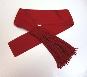 Faja de cintura uniforme ceremonial teñida lisa de lana roja de punto personalizada OEM con longitud estándar para desfile - Product Image 5