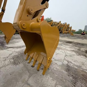 Excavatrice d'occasion CAT 320D2L de fabrication japonaise avec système moteur stable, excavatrice Caterpillar 320D2L d'occasion prête à l'emploi - Product Image 6