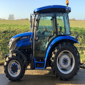 Nuevo Solis S50 4x4 Shuttle XL con Cabina con Aire Acondicionado - Product Image 1